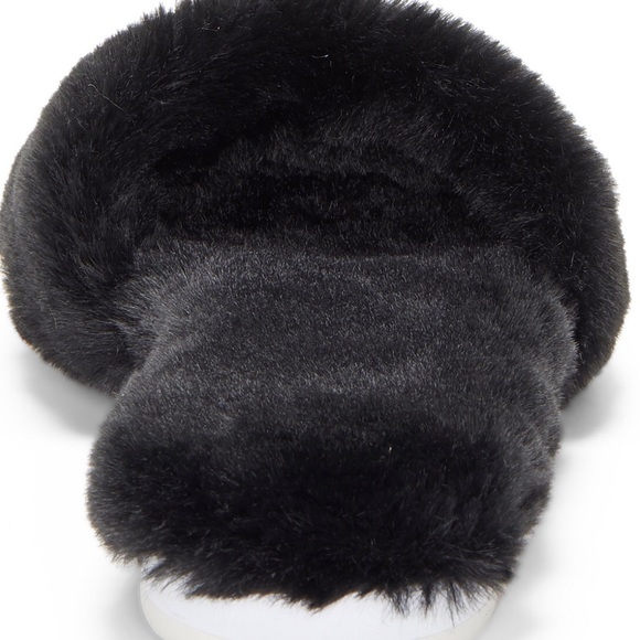 Vince camuto black Bariloche fur - Picture 3 of 8